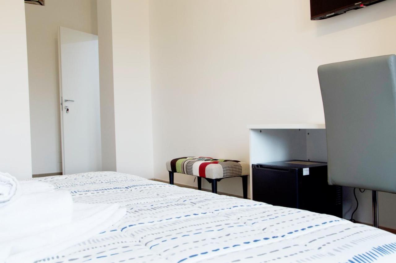 Minerva Rooms Pavia Dış mekan fotoğraf