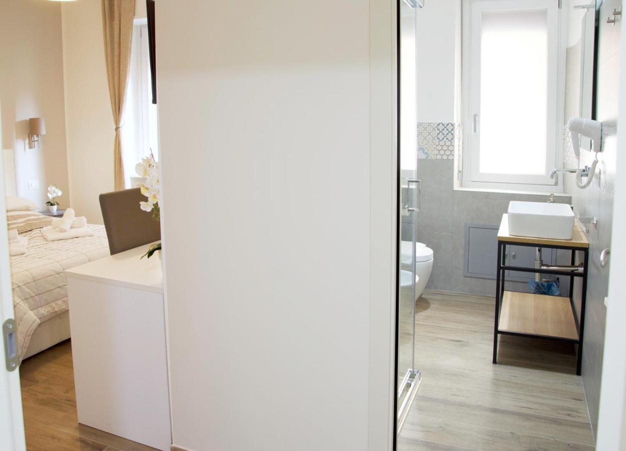 Minerva Rooms Pavia Dış mekan fotoğraf