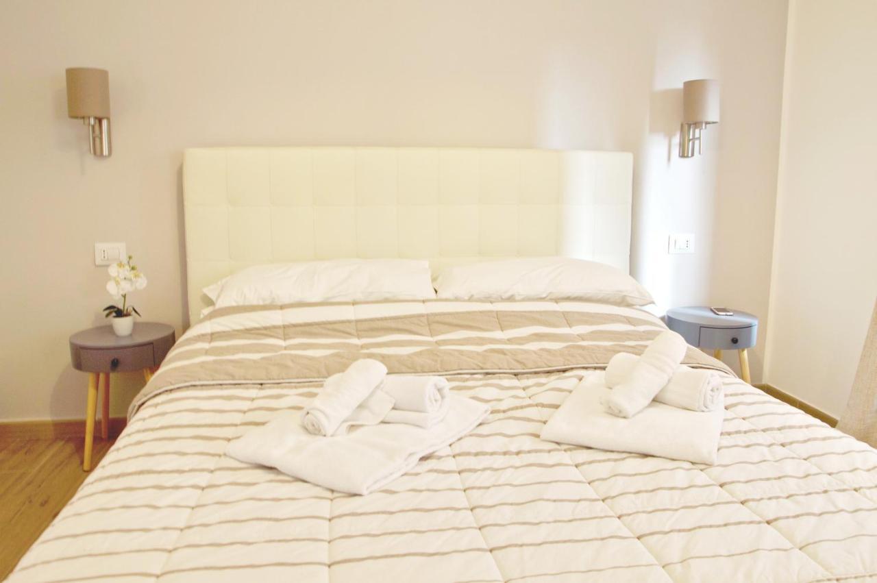 Minerva Rooms Pavia Dış mekan fotoğraf