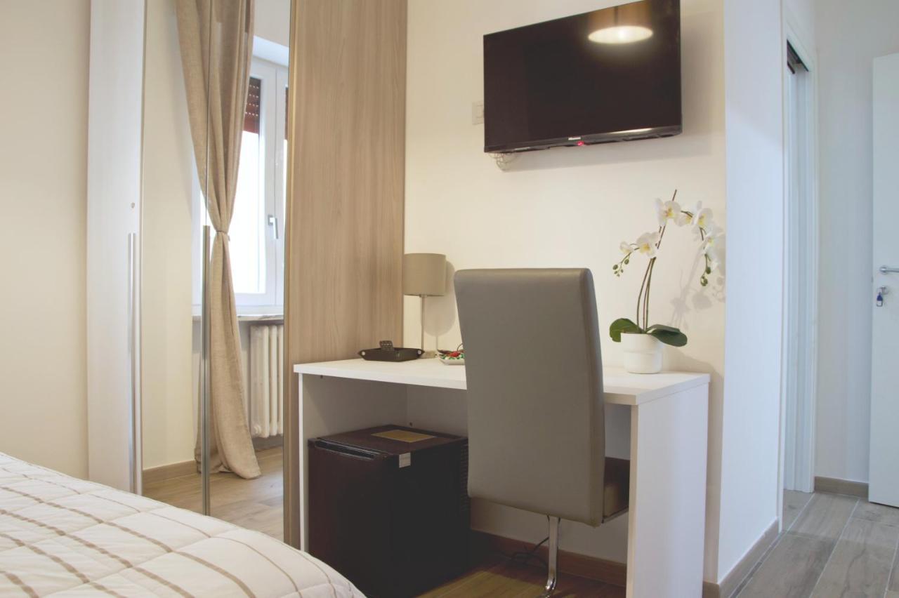 Minerva Rooms Pavia Dış mekan fotoğraf